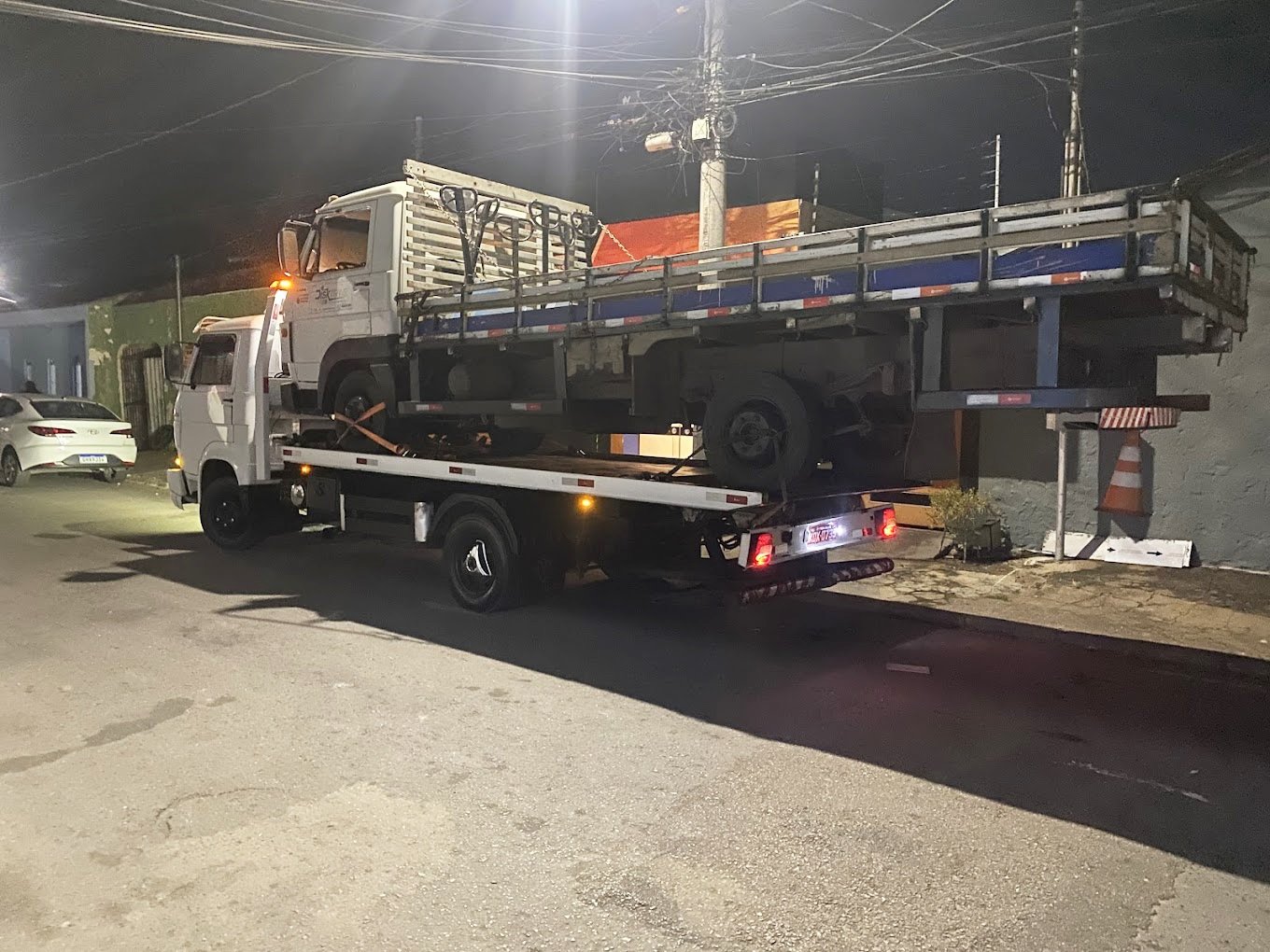 Caminhão de guincho pesado para atendimento em Cuiabá MT